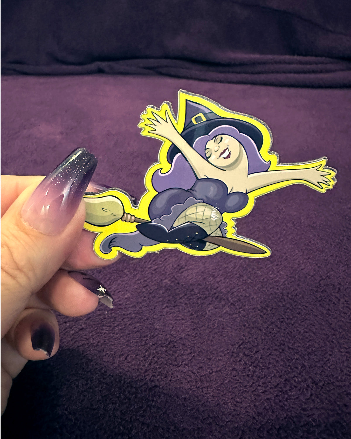 MAGNET: Happy Witch
