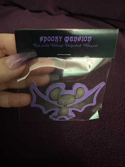 MAGNET: Bat with Unfurled Wings