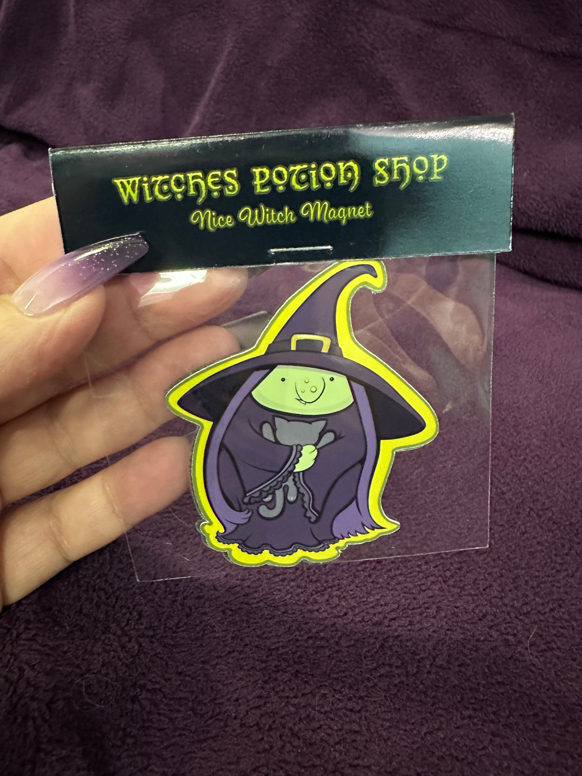 MAGNET: Nice Witch